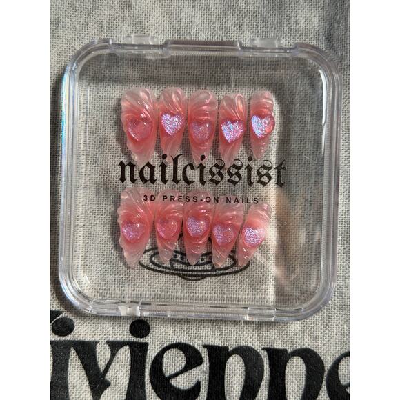 Nailcissist Ethereal Press-On Nails · Small · Limited Edition - Picture 9 of 12